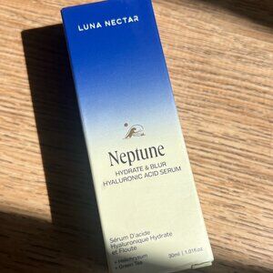 Neptune Blur & Hydrate Hyaluronic Acid Serum